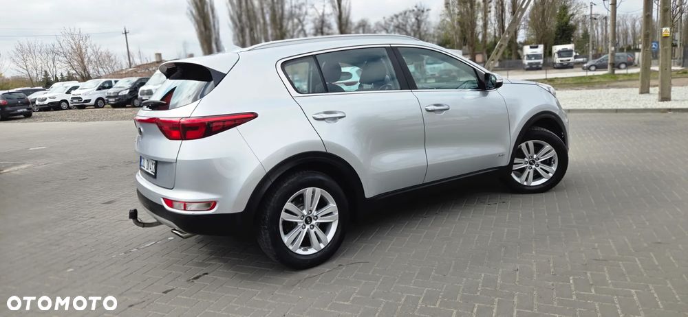 Kia Sportage 1.6 T-GDI AWD VISION - 16