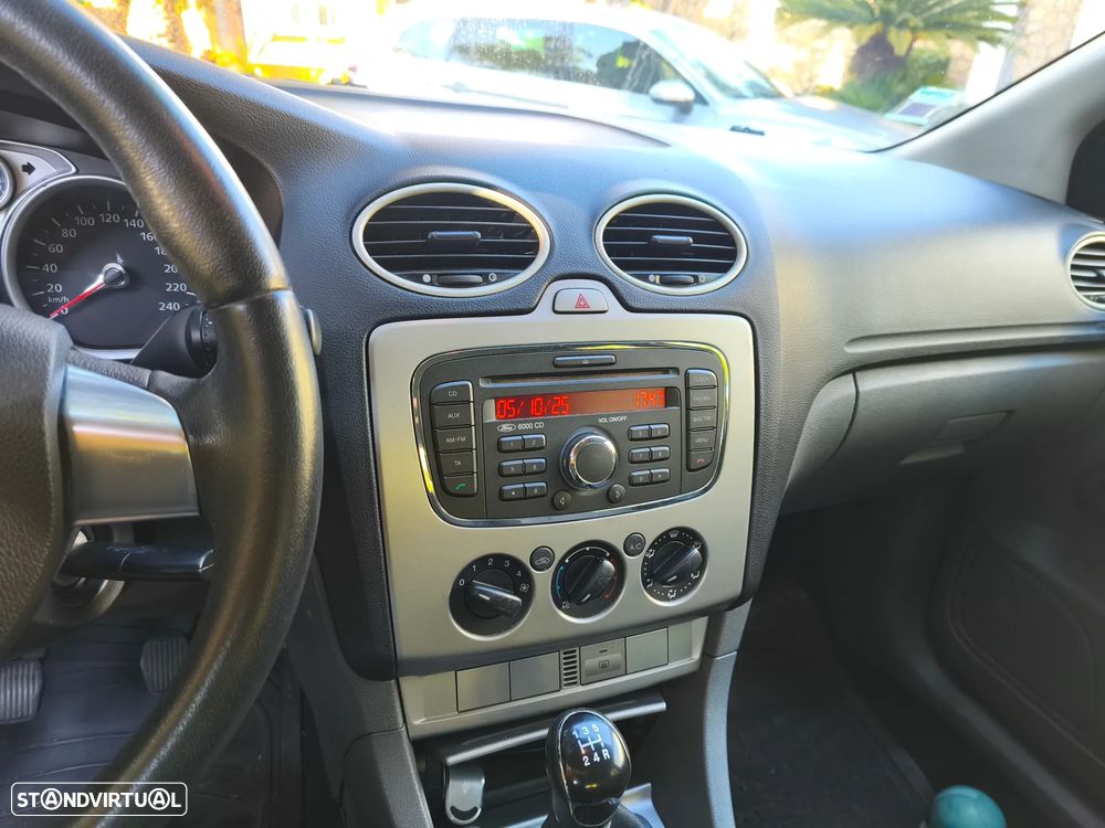 Ford Focus 1.6 TDCi Trend - 16