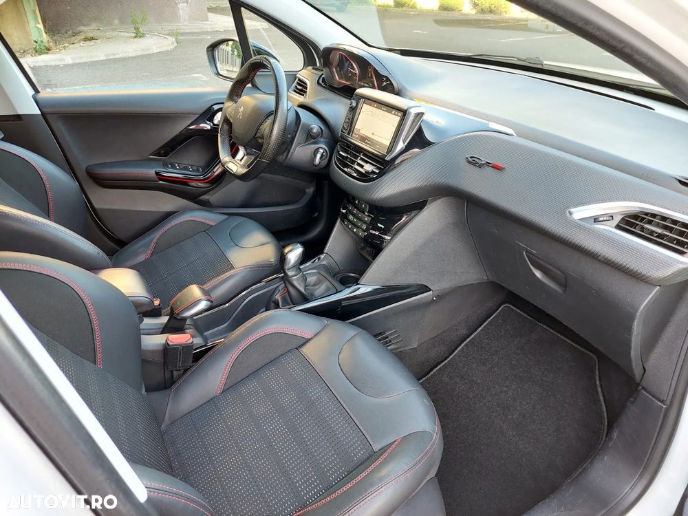 Peugeot 2008 1.6 BlueHDi FAP GT-Line - 6