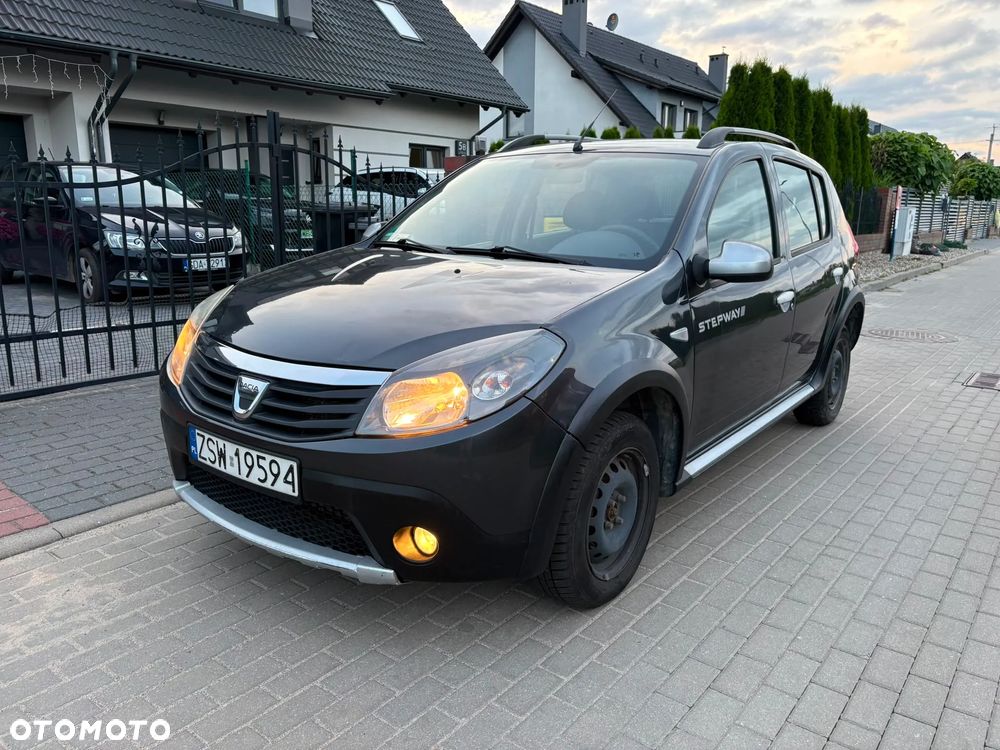 Dacia Sandero Stepway2 1.6 - 17