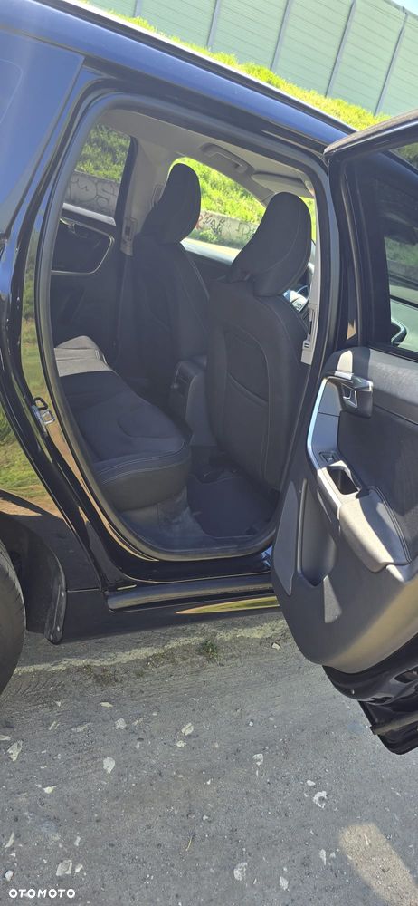 Volvo XC 60 D4 AWD Kinetic - 26