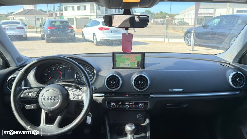 Audi A3 Sportback 1.6 TDI S-line - 7