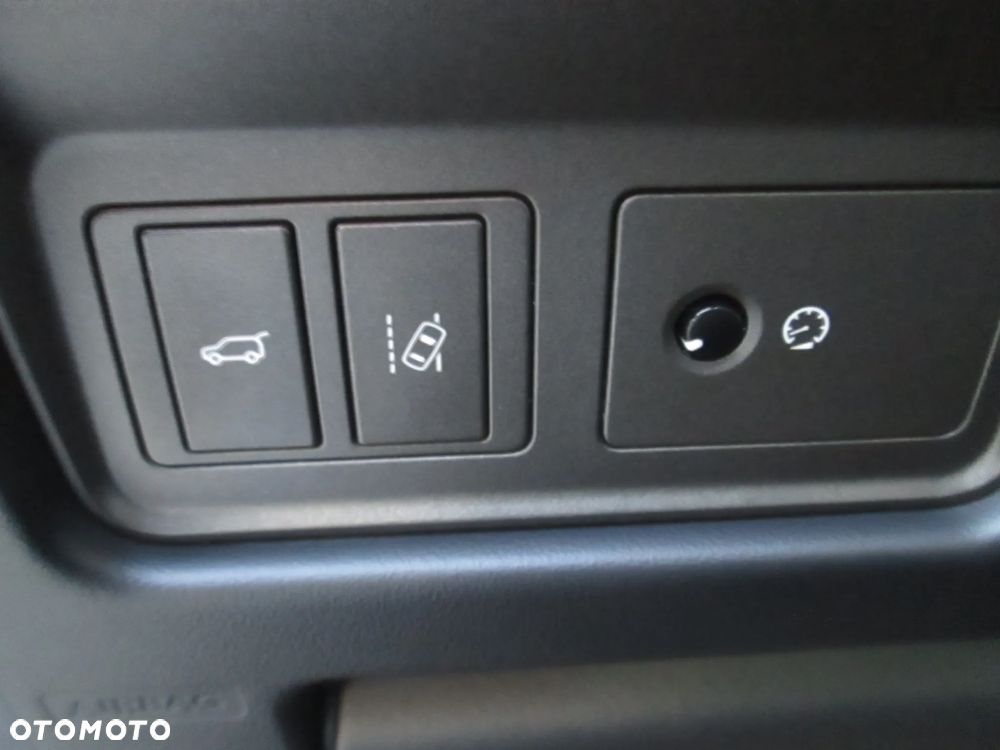 Land Rover Range Rover Evoque - 32