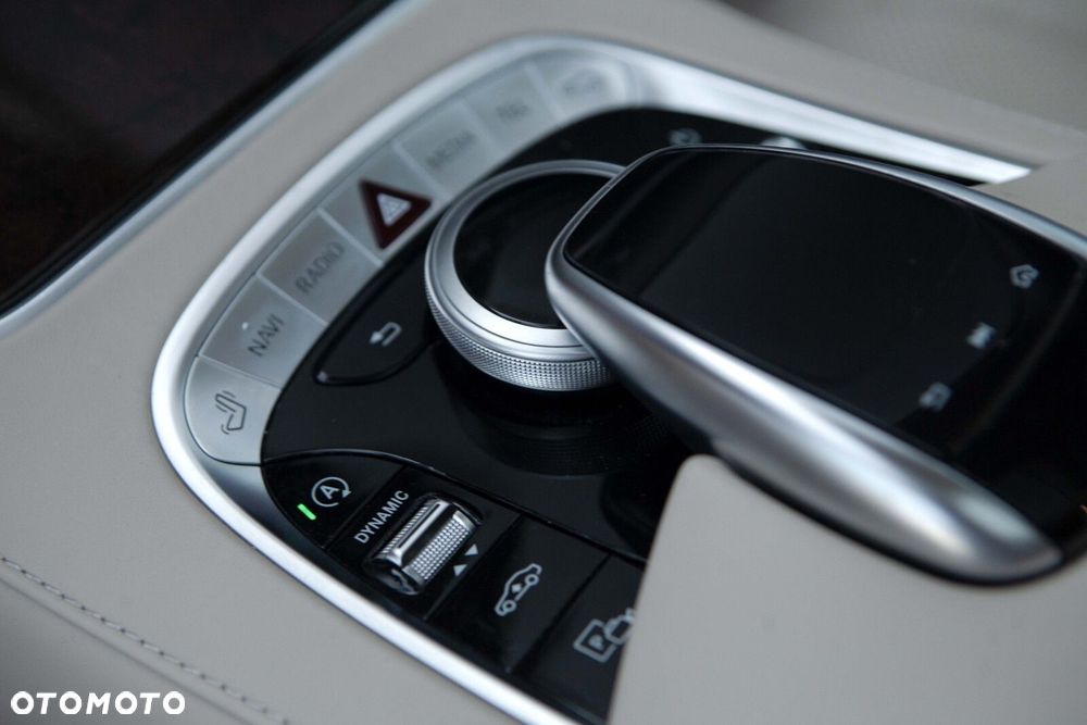 Mercedes-Benz Klasa S 400 d 4-Matic L 9G-TRONIC - 33