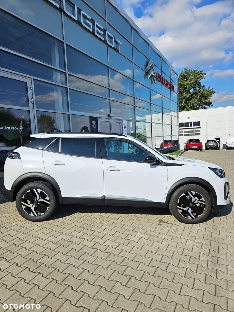 Peugeot 2008 PureTech 100 Allure S&S BVM6 - 4