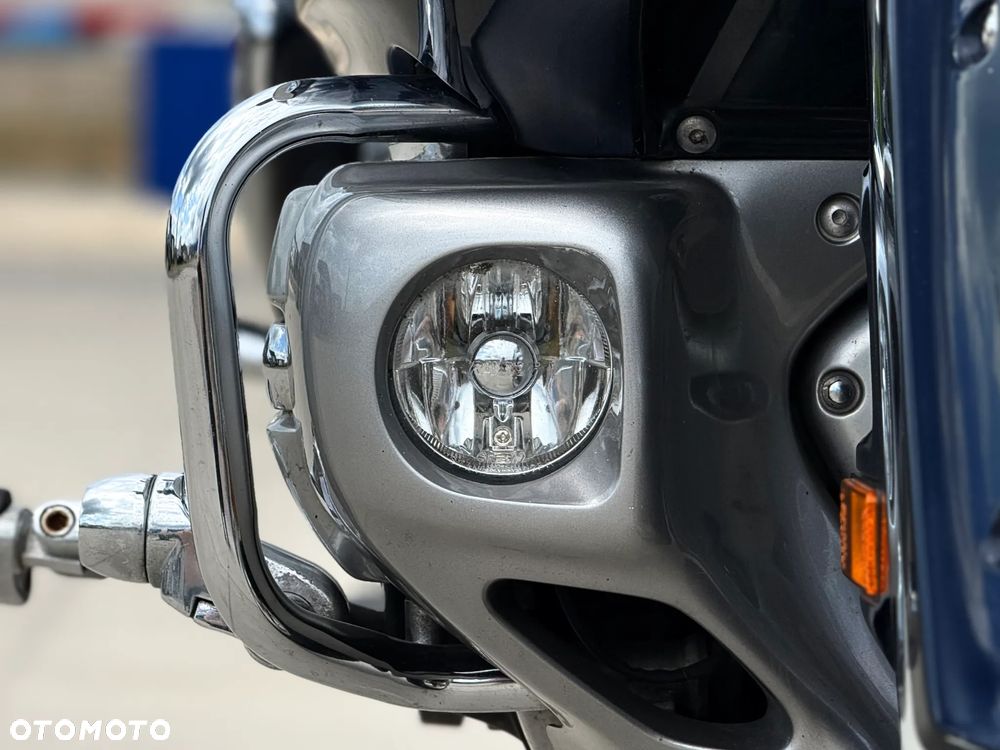 Honda GL - 24