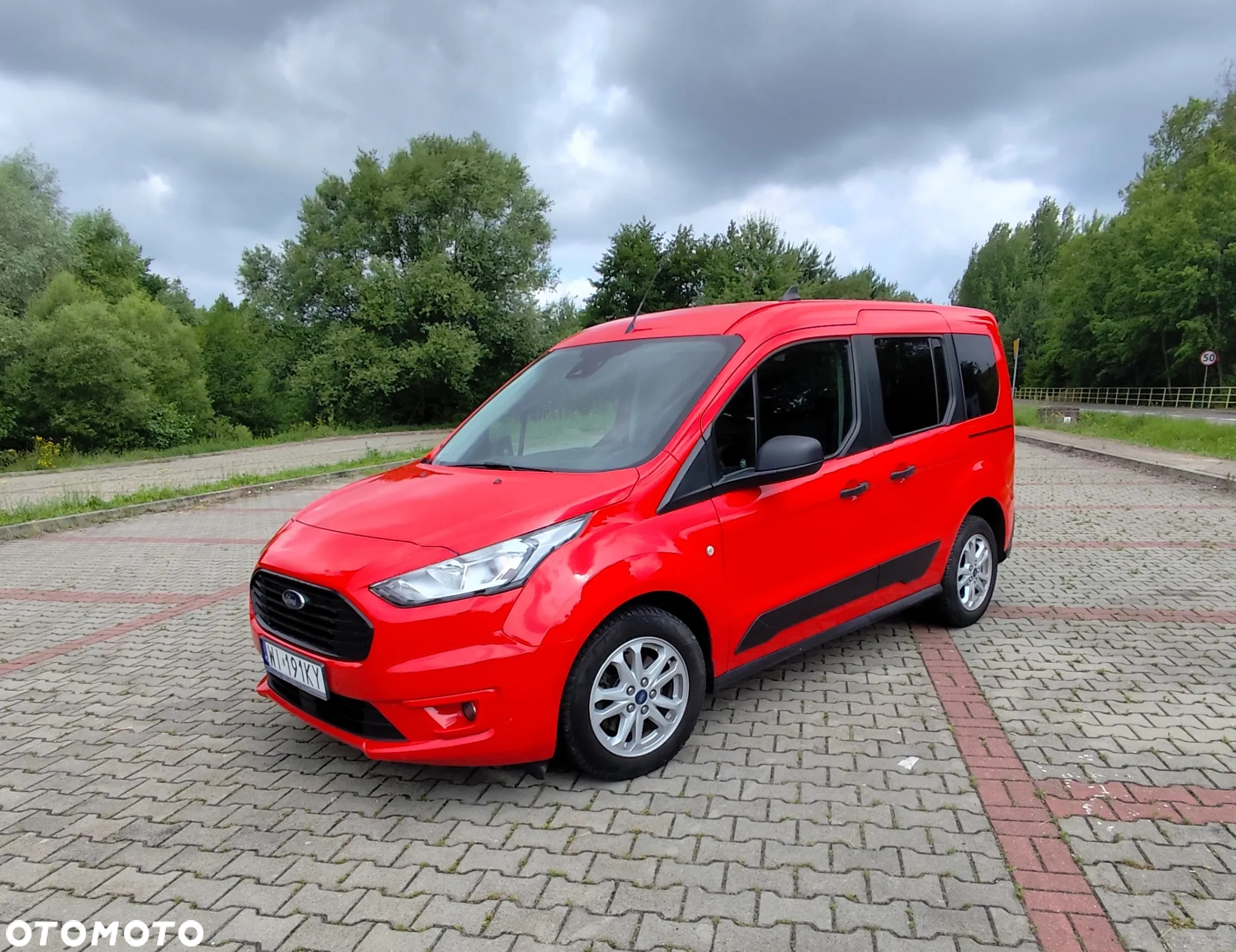 Ford Tourneo Connect 1.5 EcoBlue Active - 13