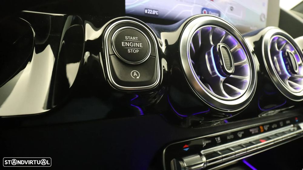 Mercedes-Benz GLA 180 d AMG Line - 21