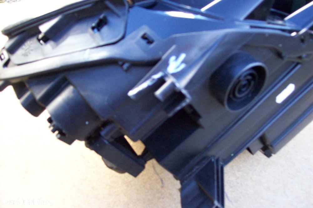 lampa przednia prawa vw t-roc - 4