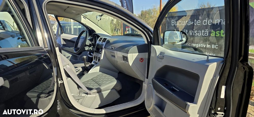 Dodge Caliber ver-2-0l-crd-sxt - 17