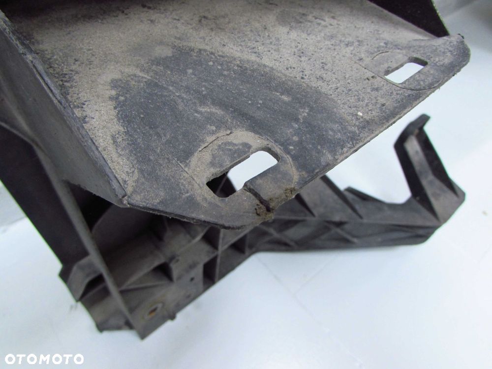 MB SPRINTER 906 06-13 WZMOCNIENIE CZOLOWE PAS PRZEDNI - 4