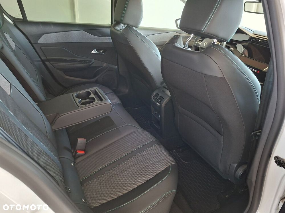Peugeot 308 1.2 PureTech Allure Pack S&S - 19