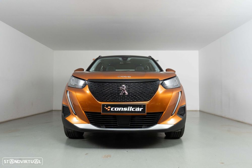 Peugeot 2008 1.2 PureTech Allure EAT8 - 4