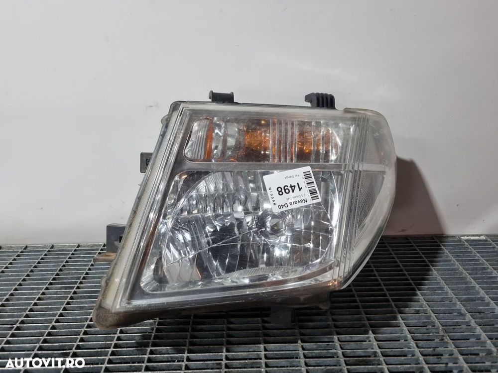 Far Stanga Nissan Navara D40 2006 - 2010 SUV 4 Usi (1498) Fara xenon - 1