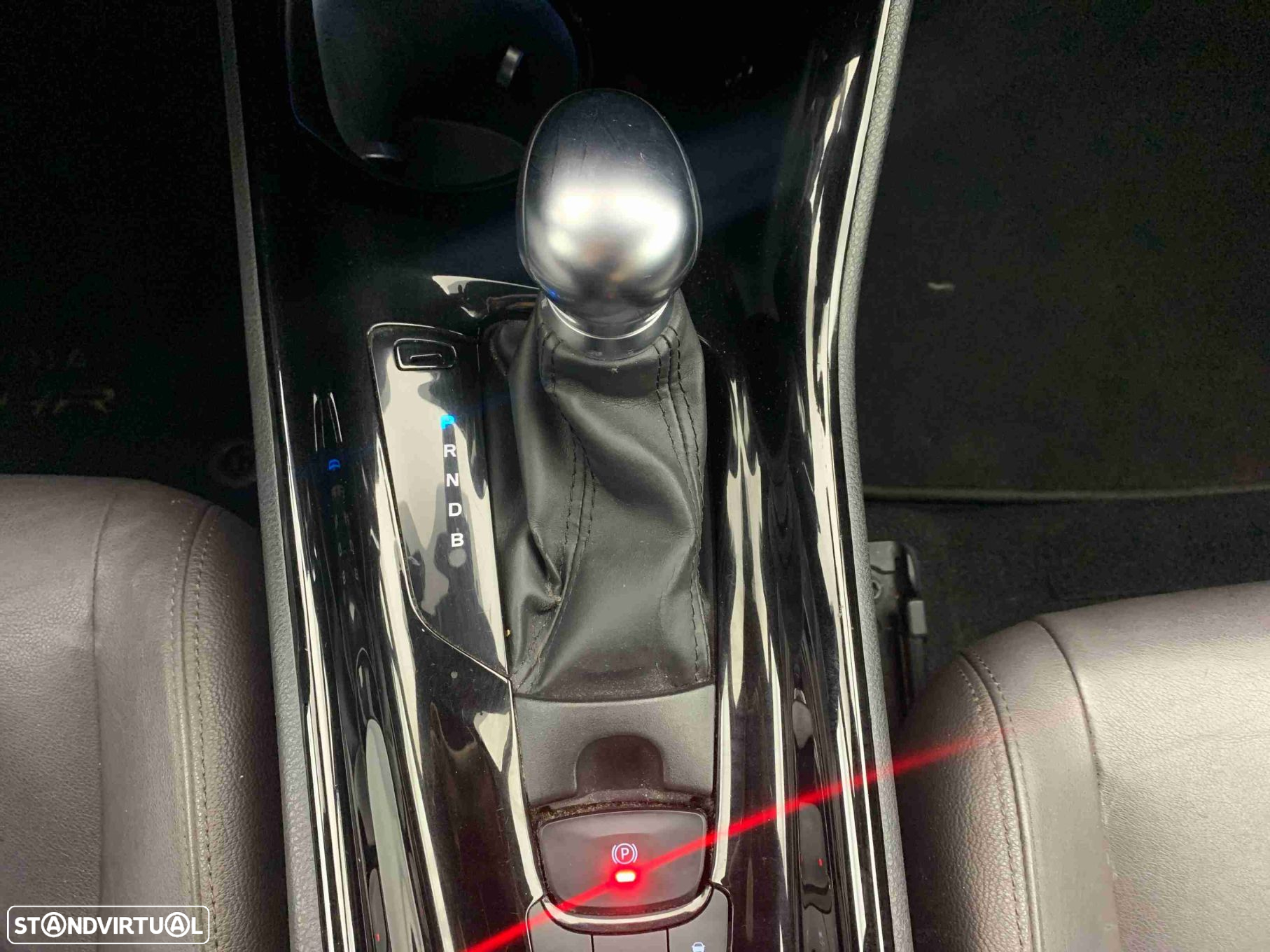 Toyota C-HR 1.8 Hybrid Exclusive+P.Luxury - 10
