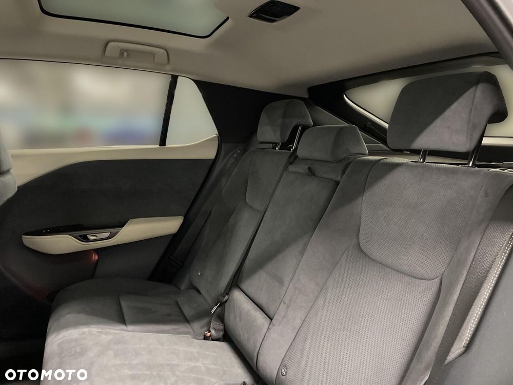 Lexus RZ 450e Omotenashi DIRECT4 - 13