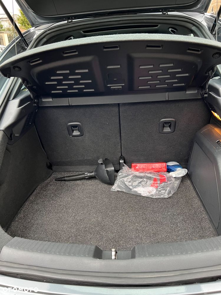 Volkswagen Beetle 2.0 TDI Sport DSG - 8