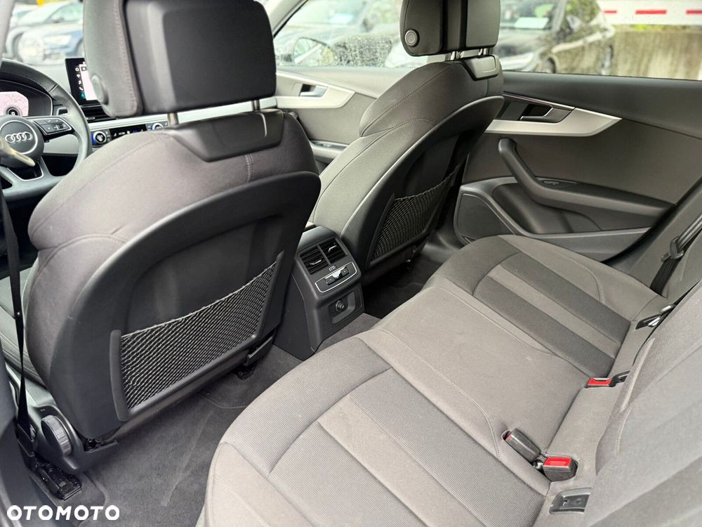 Audi A4 Avant - 19