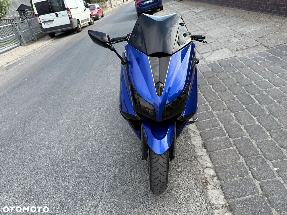 Yamaha Tmax - 2