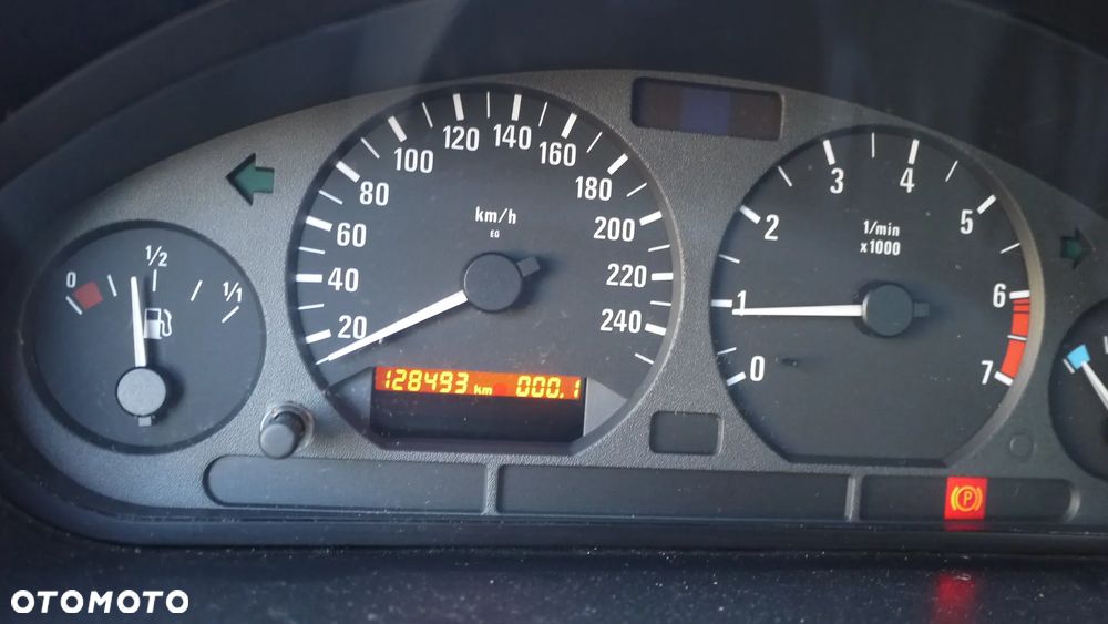 BMW Seria 3 316i - 3