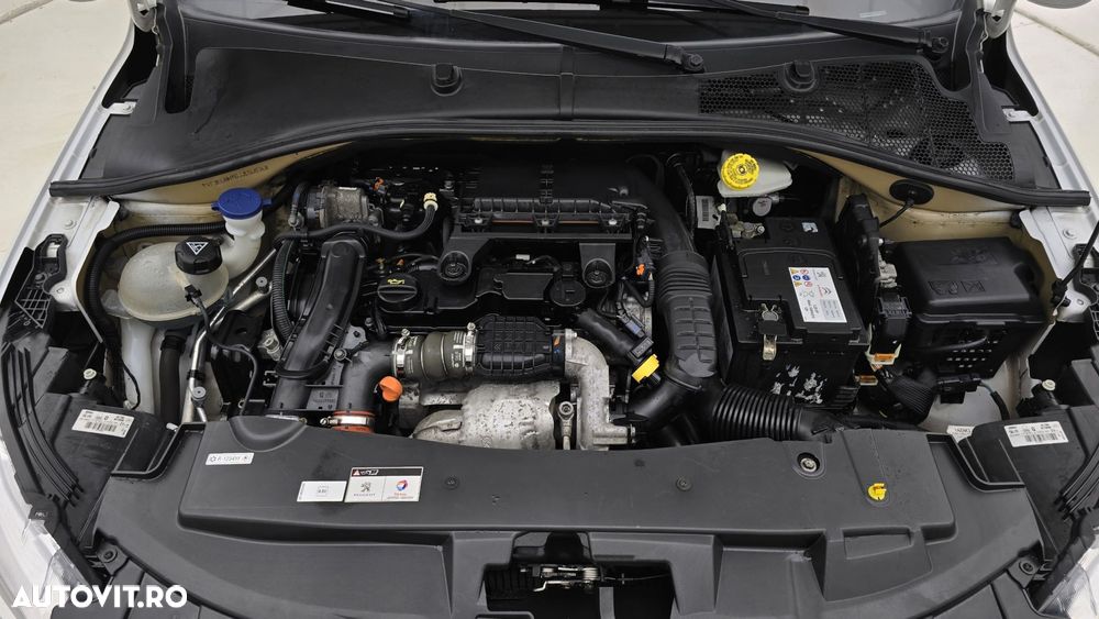 Peugeot 301 1.6 BlueHDI FAP Active - 24