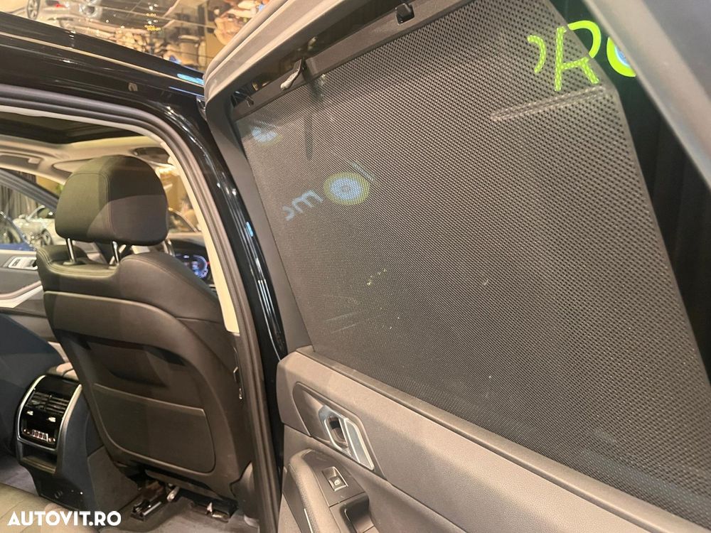 BMW X5 xDrive45e - 37