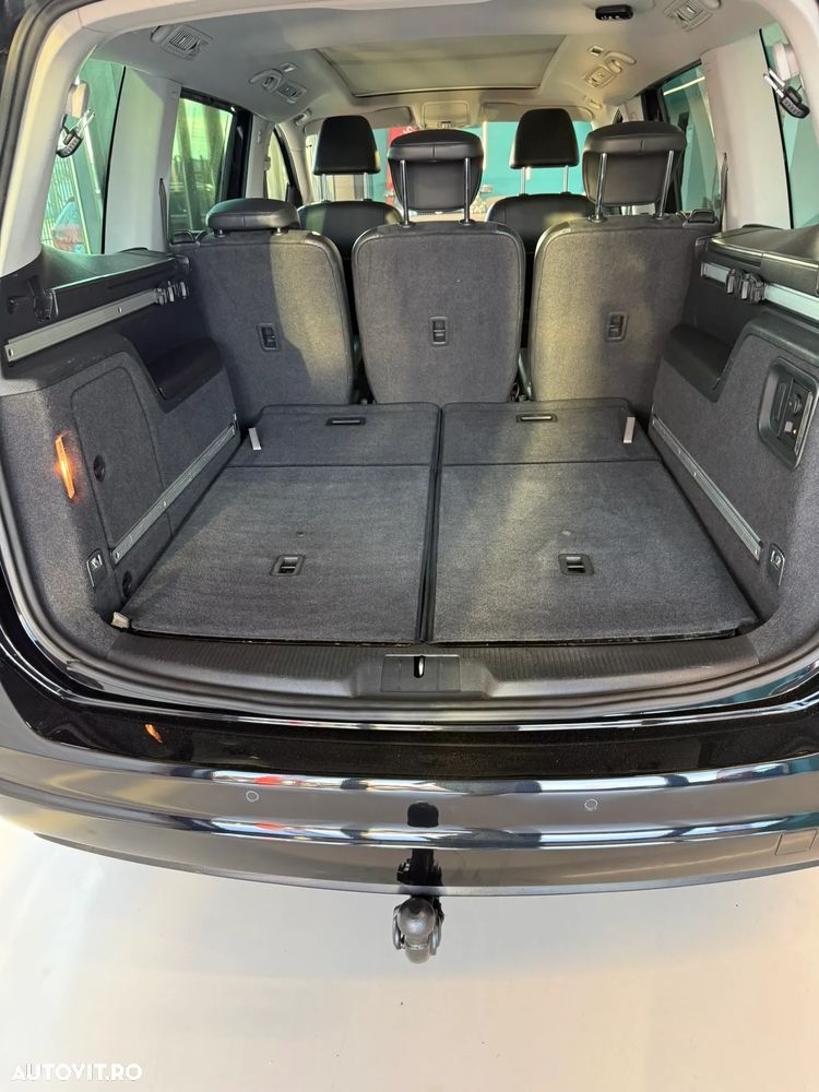 Volkswagen Sharan 2.0 TDI Highline - 19