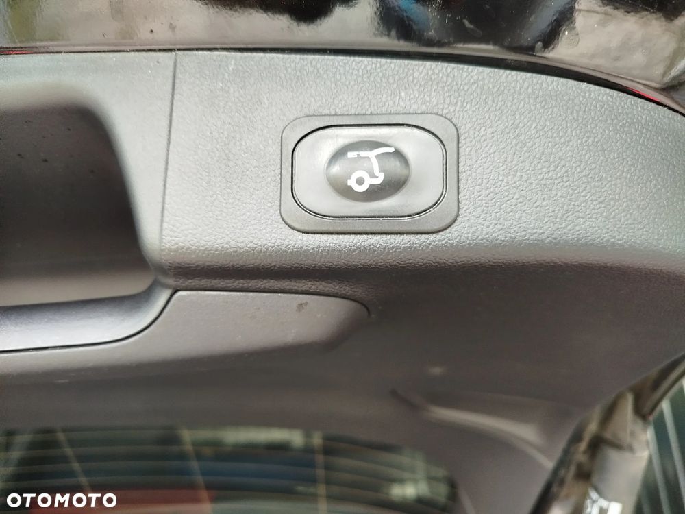 Ford Focus 2.0 EcoBlue ST-Line - 26