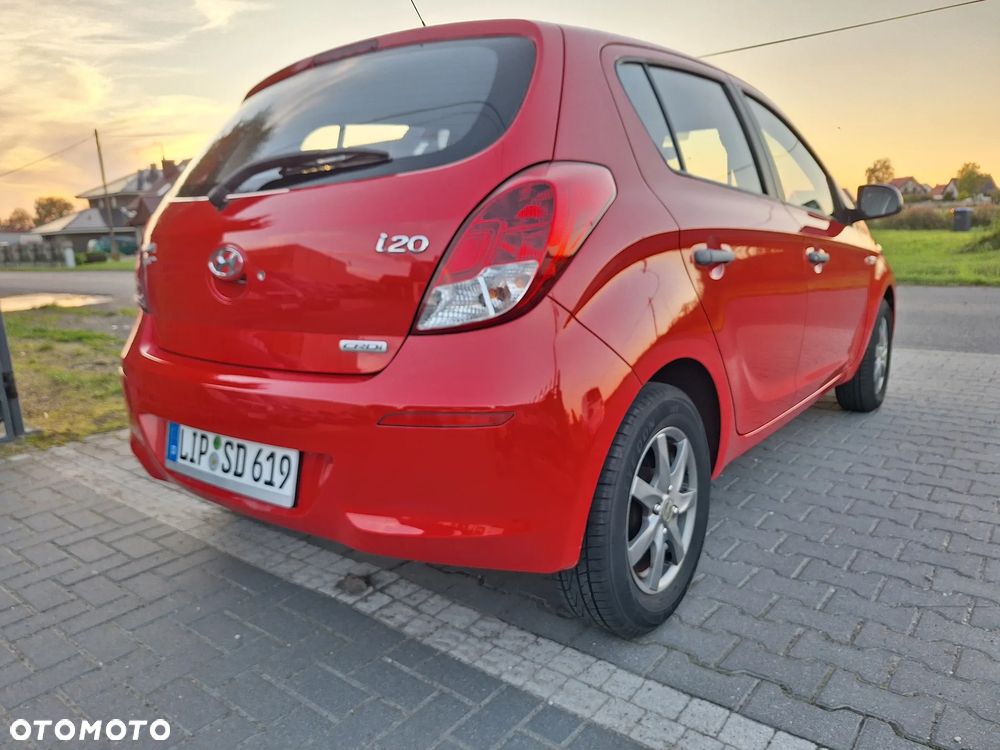 Hyundai i20 1.1 CRDi Trend - 4