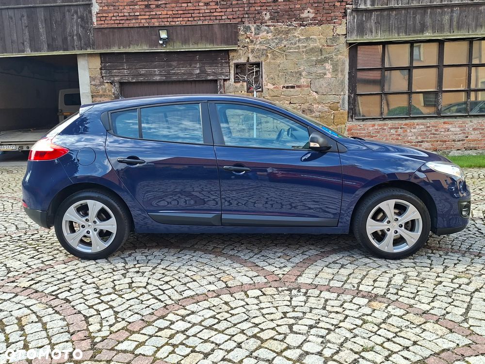 Renault Megane 1.6 16V 100 Authentique - 7