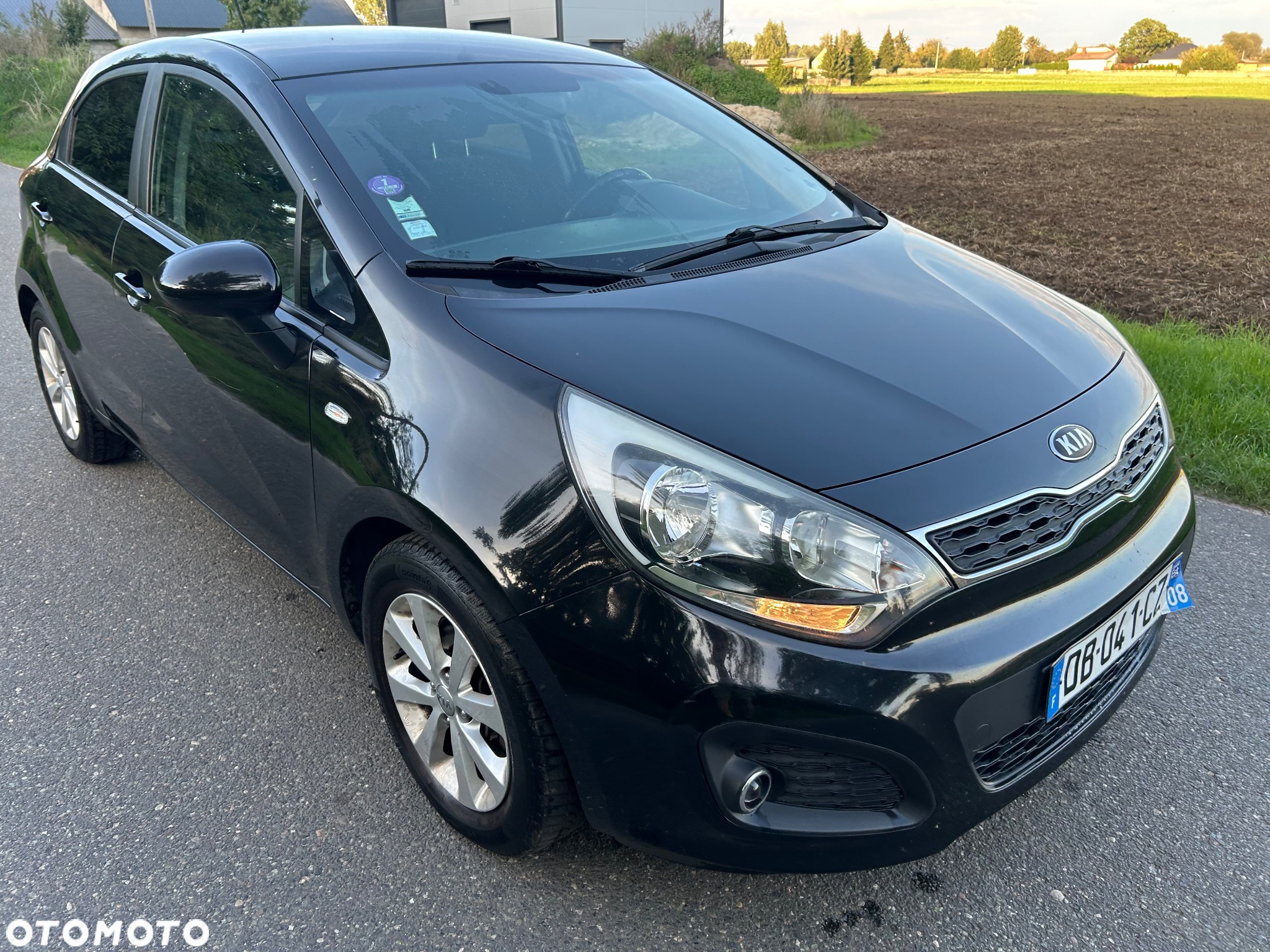 Kia Rio - 5
