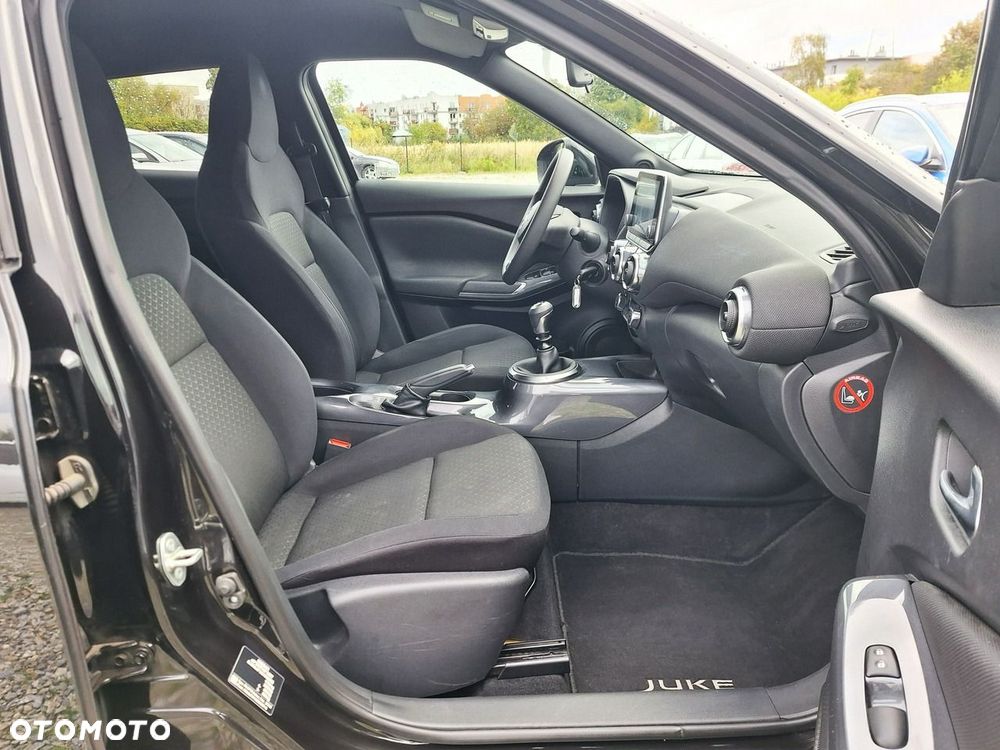Nissan Juke 1.0 DIG-T N-Connecta - 24