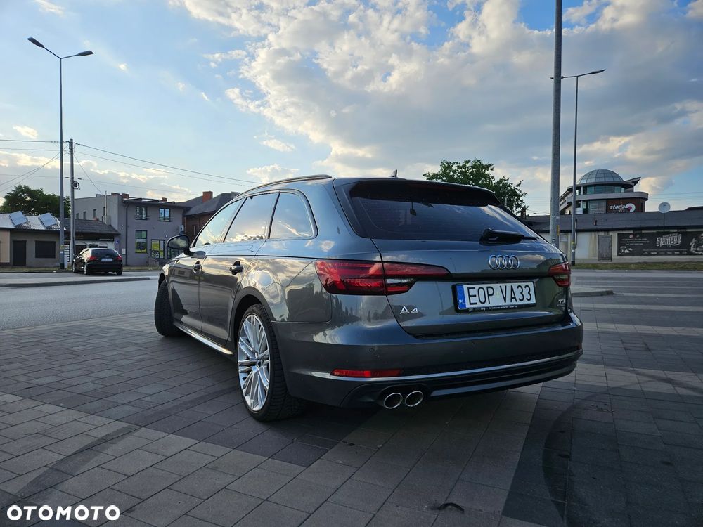 Audi A4 Avant 2.0 TDI S tronic quattro - 11