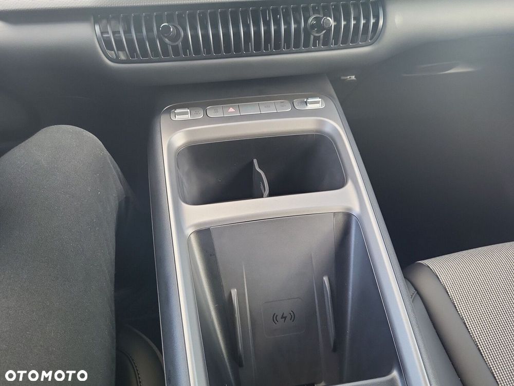 BYD Dolphin - 22