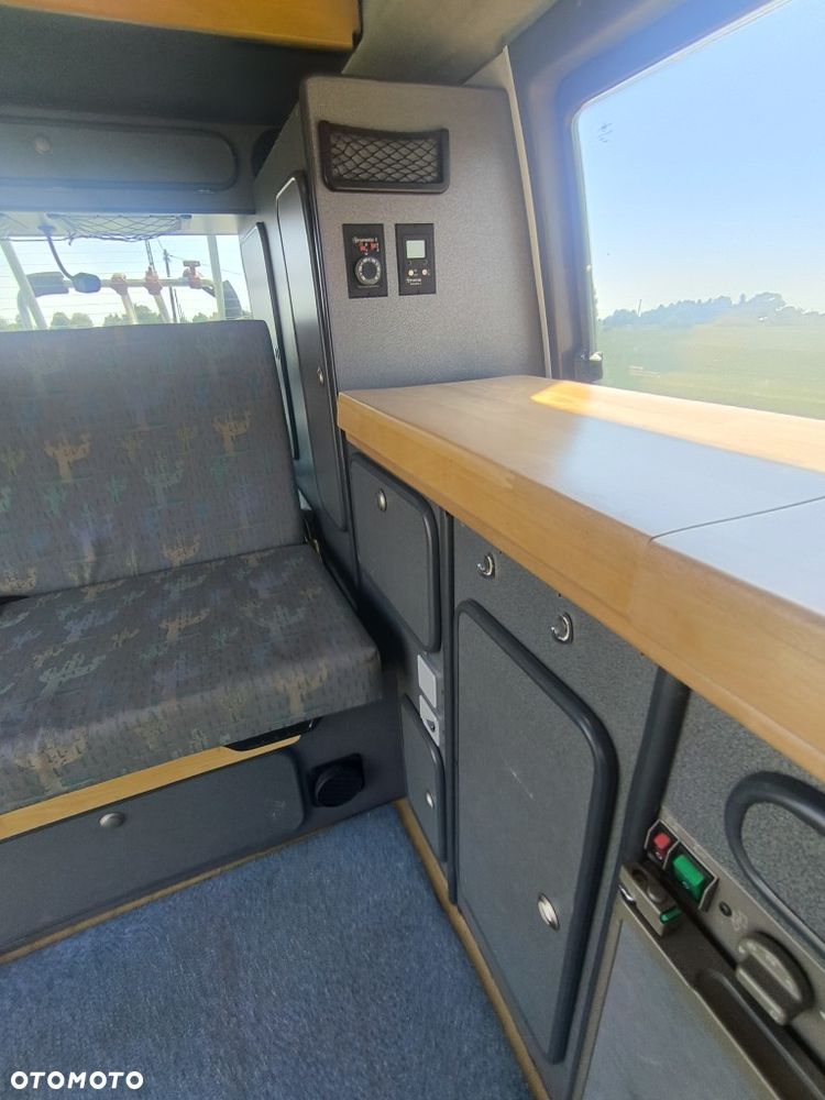 Volkswagen Transporter Standard - 10