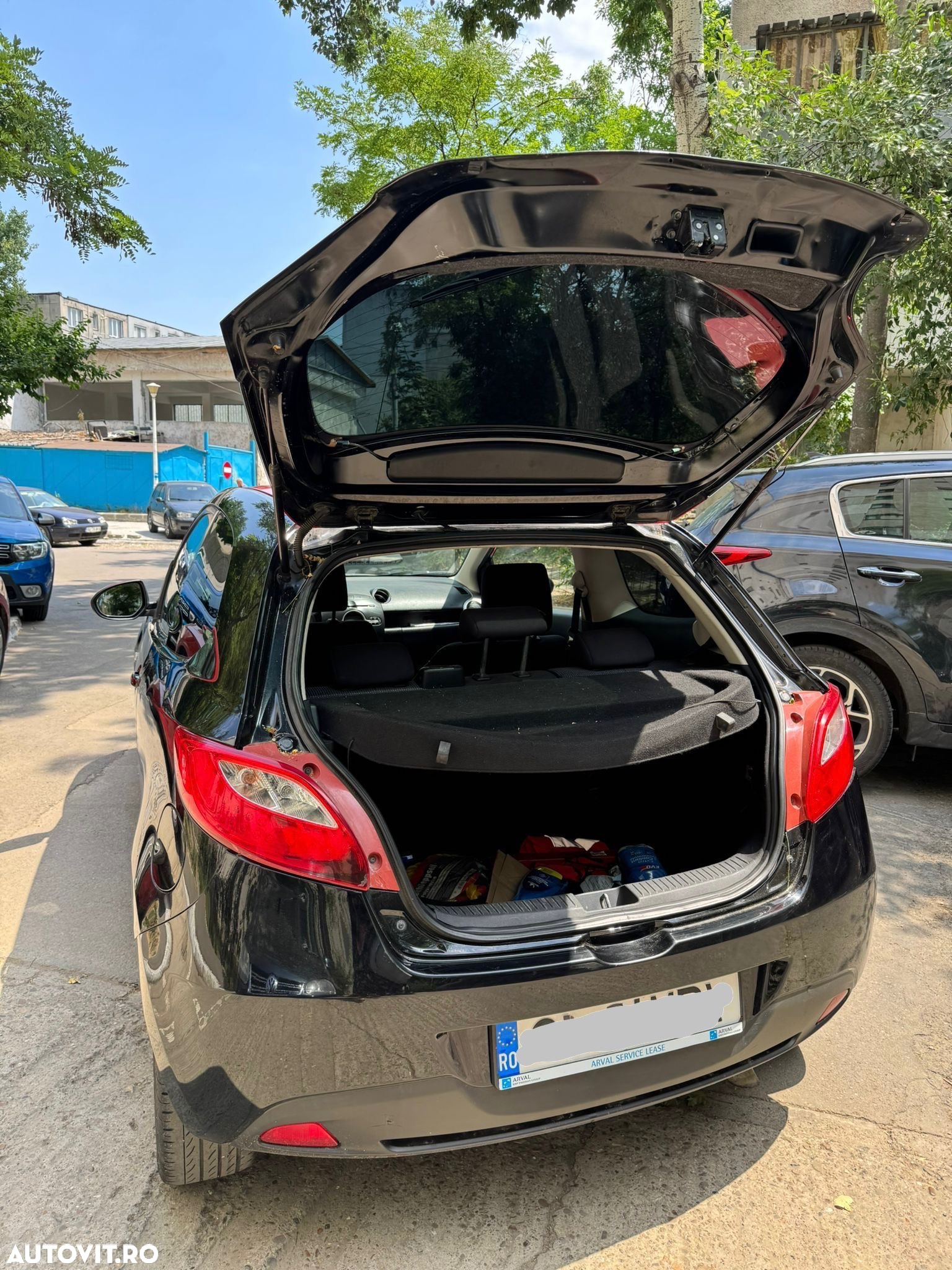 Mazda 2 - 5