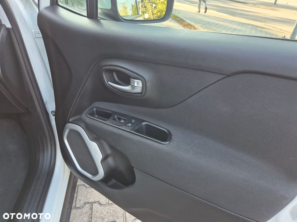 Jeep Renegade 1.6 MultiJet DSG Longitude - 20