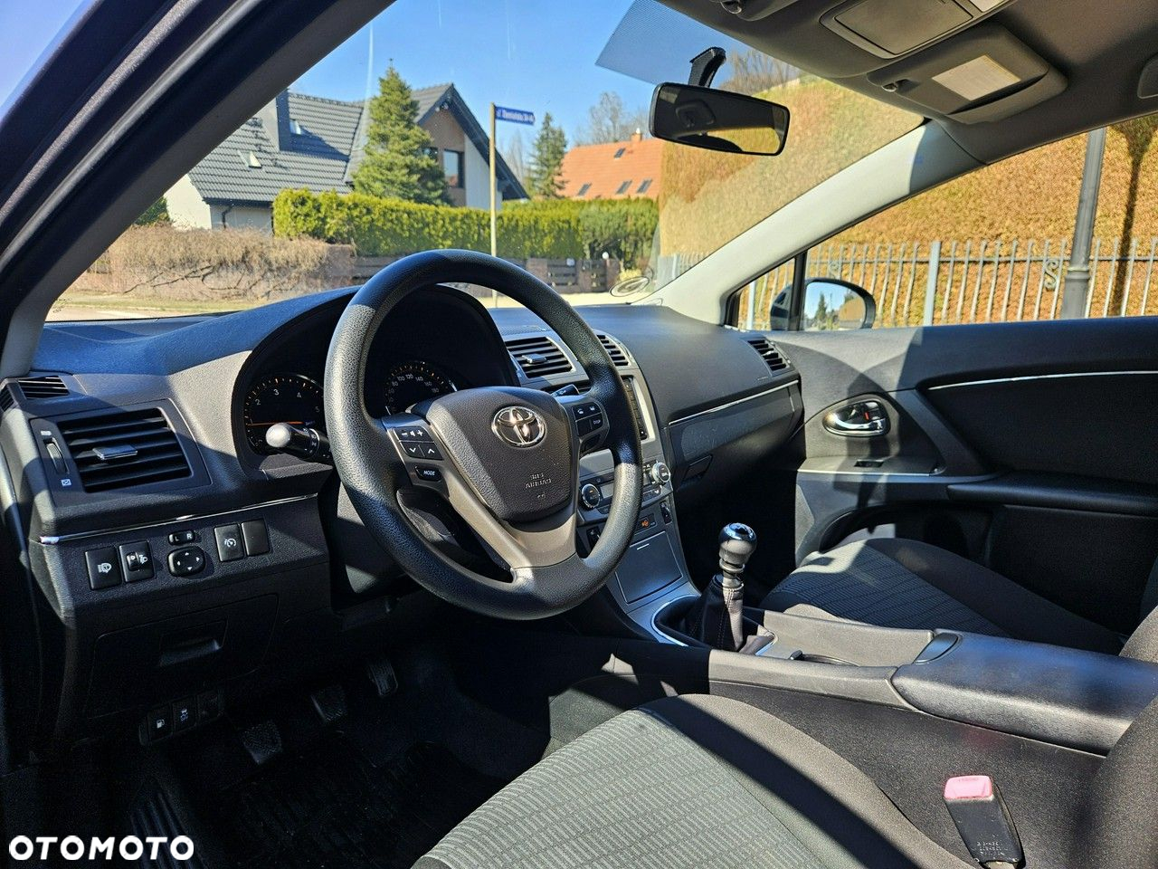 Toyota Avensis Combi 2.0 D-4D - 9