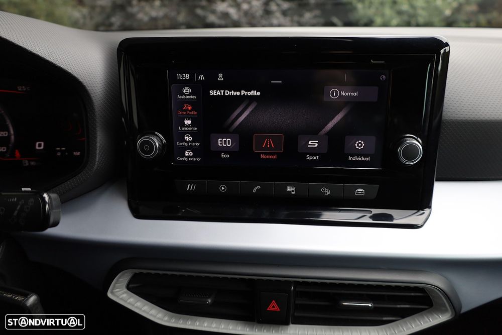 SEAT Arona 1.0 TSI FR - 36