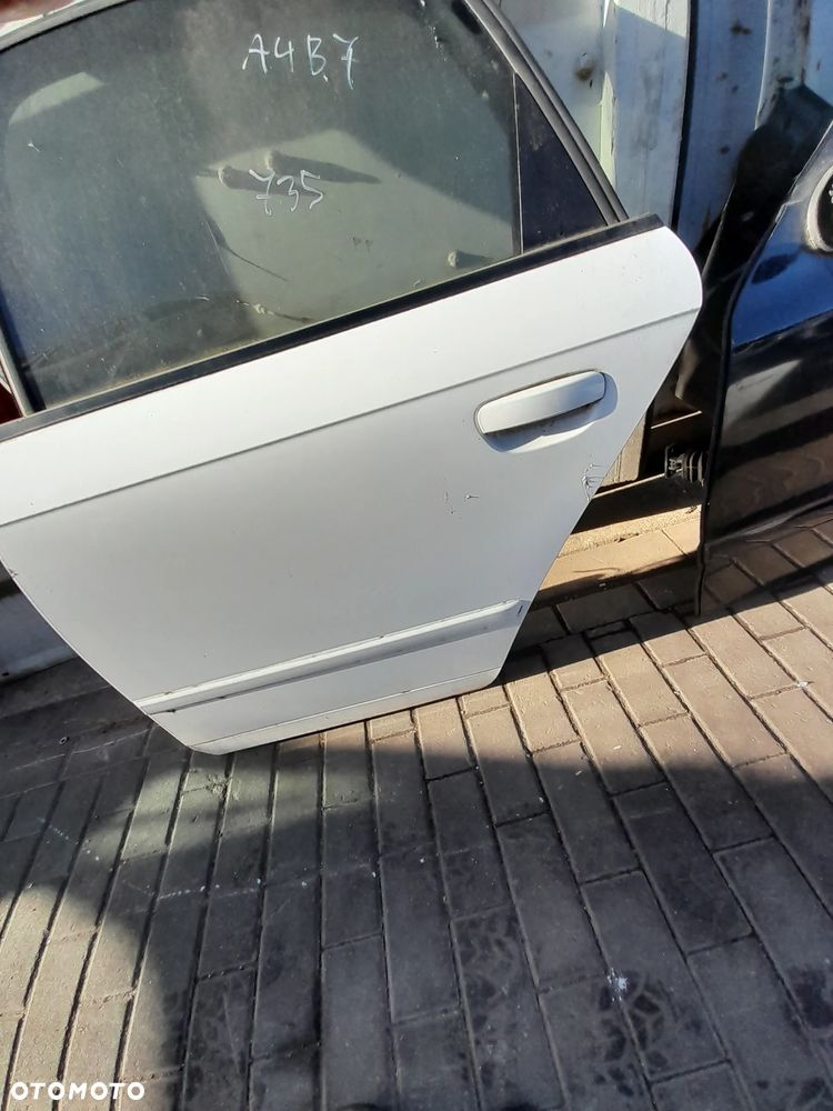 AUDI A4 B7 DRZWI LEWE TYLNE LEWY TYŁ - 2
