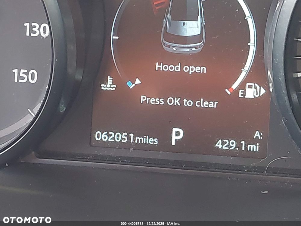 Land Rover Discovery Sport - 31