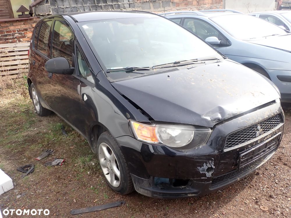 CZĘŚCI - Mitsubishi Colt VI Z30 1,3 4A90 70kW 95KM LIFT FL HB 5D 2009r. lakier 56H INDEX - 8156 - 2