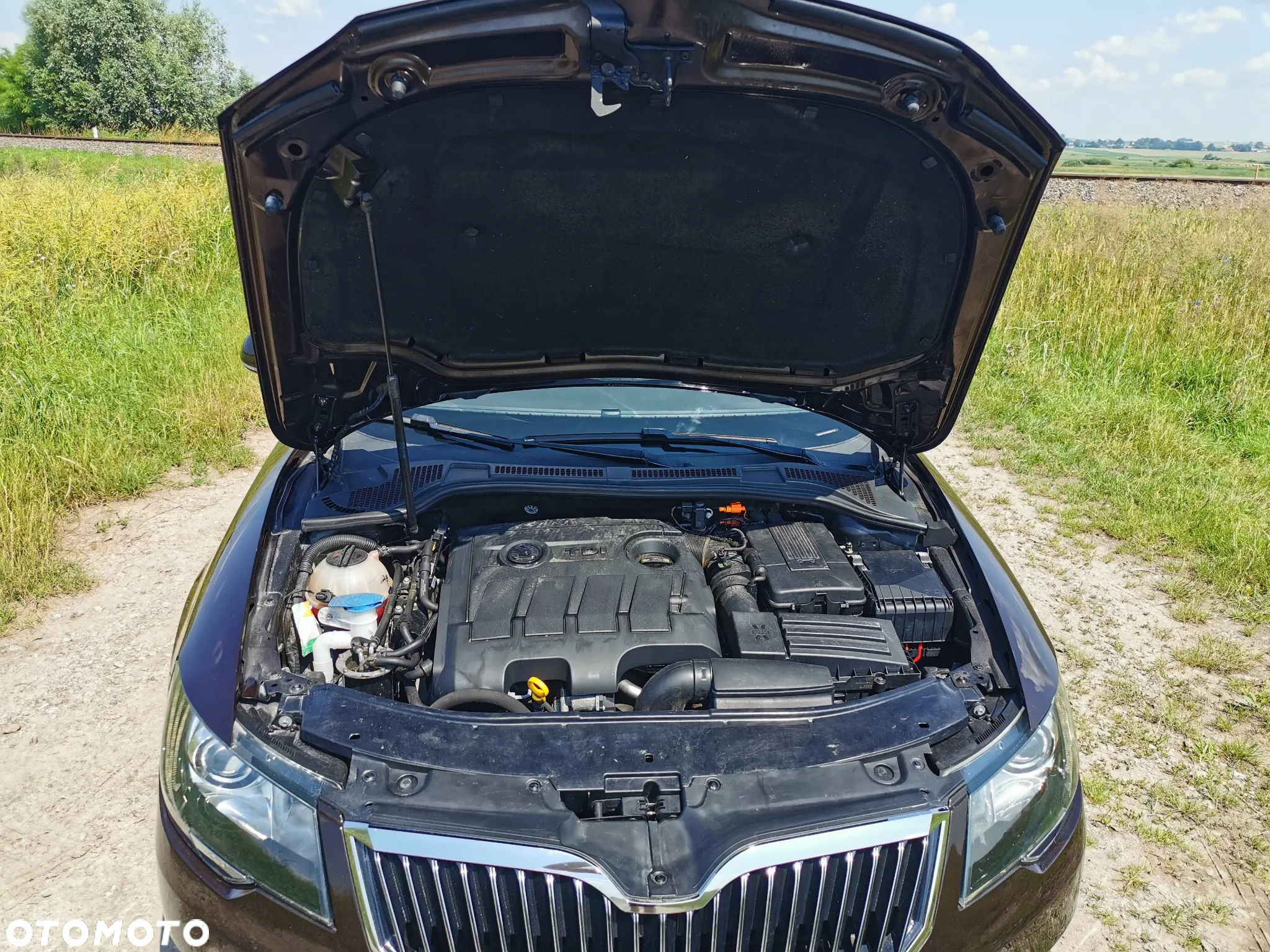 Skoda Superb 2.0 TDI 4x4 L&K DSG - 27