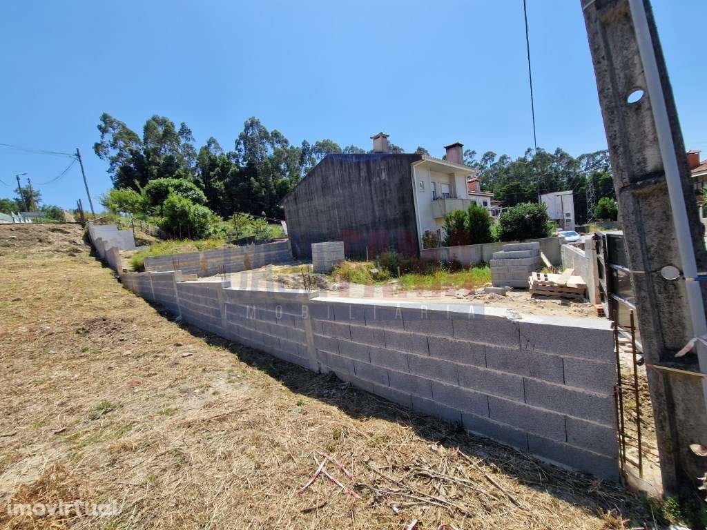 Terreno localizado em Canidelo, Vila do Conde - Grande imagem: 2/19
