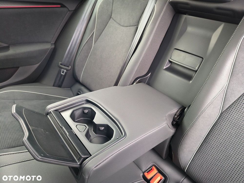 Skoda Superb 2.0 TSI Selection DSG - 29