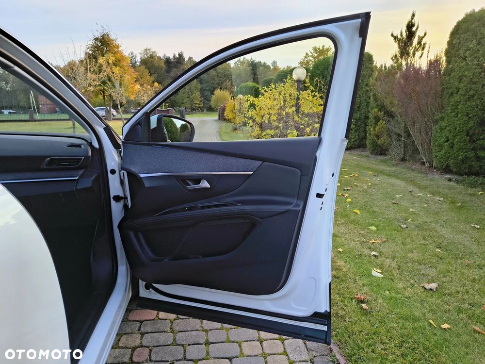 Peugeot 3008 BlueHDi 130 Stop & Start Allure - 18