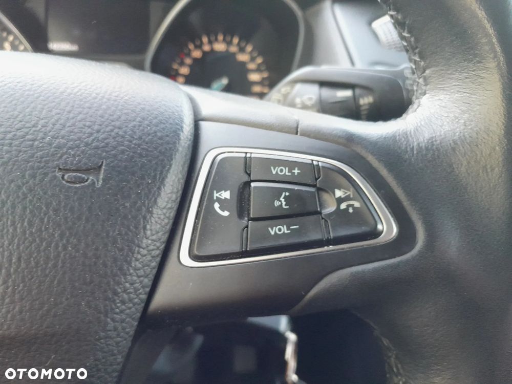 Ford Focus 1.0 EcoBoost Titanium - 14