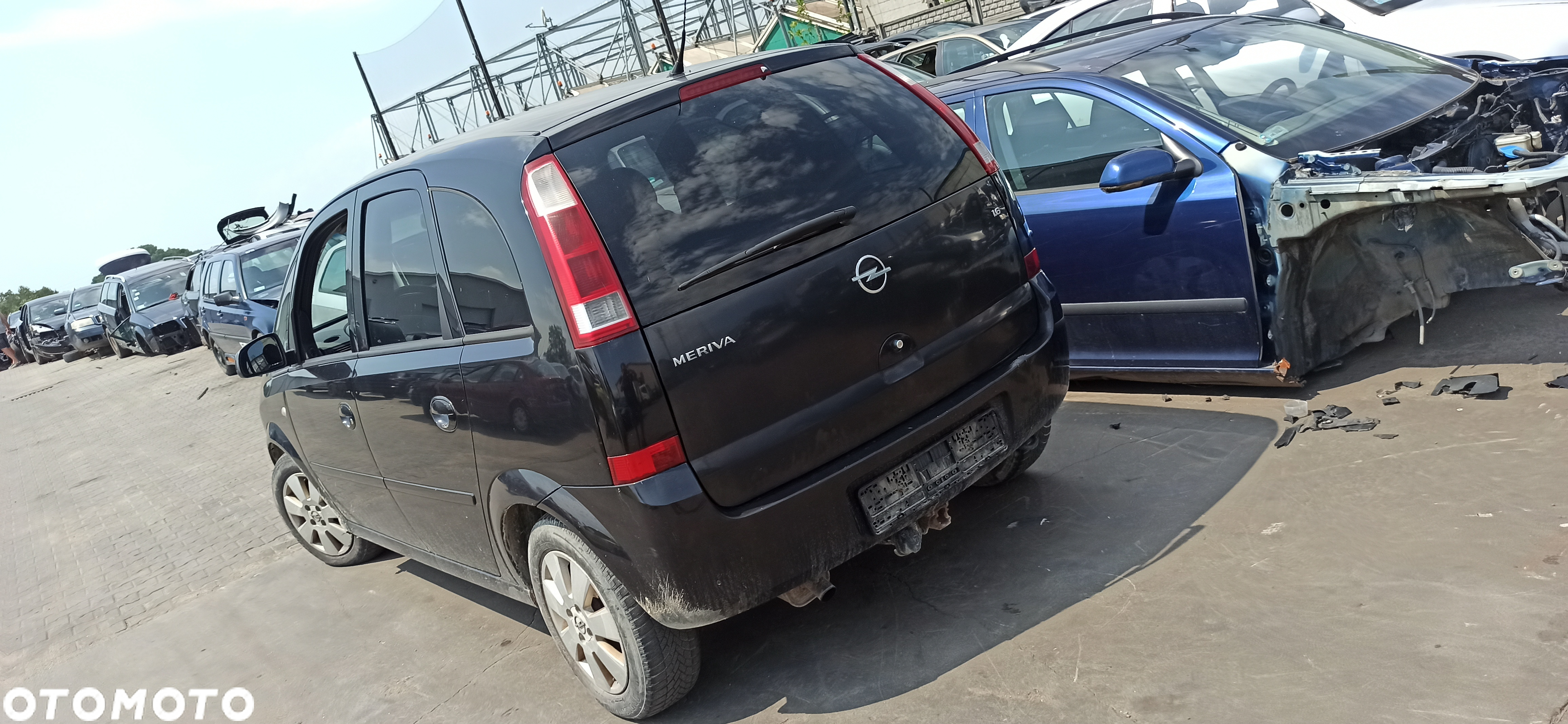 Opel Meriva A 1,6 lak.kod. Z20R Auto z przeznaczeniem na części - 2