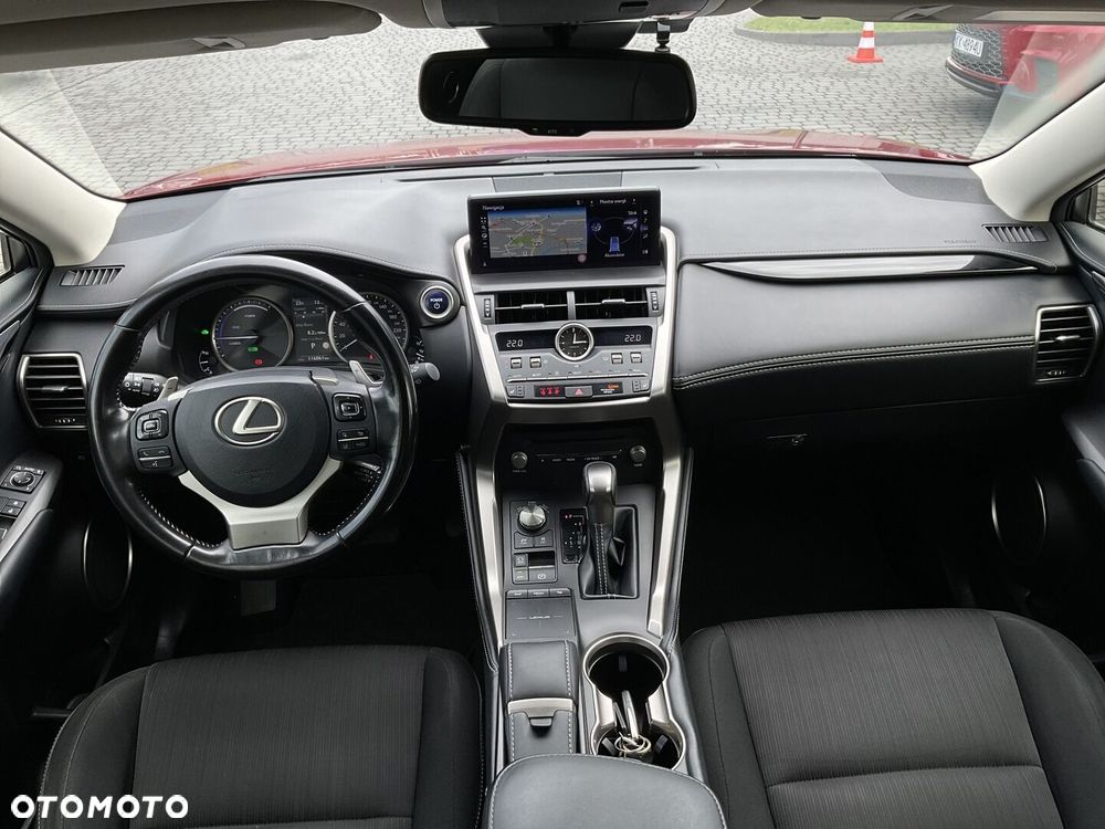 Lexus NX 300h Business Edition AWD - 9