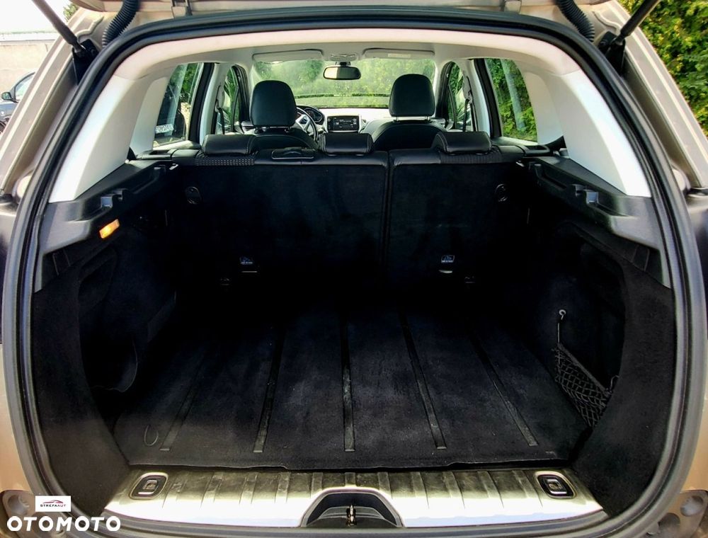 Peugeot 2008 - 19